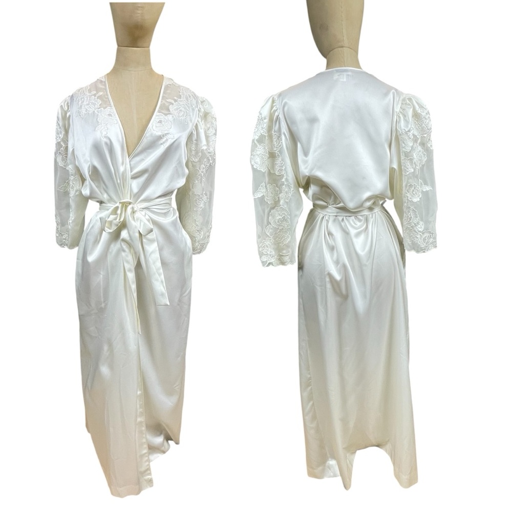 80s Natori Robe Hollywood Glam White Satin Maxi Belt Bridal Appliqué Romantic